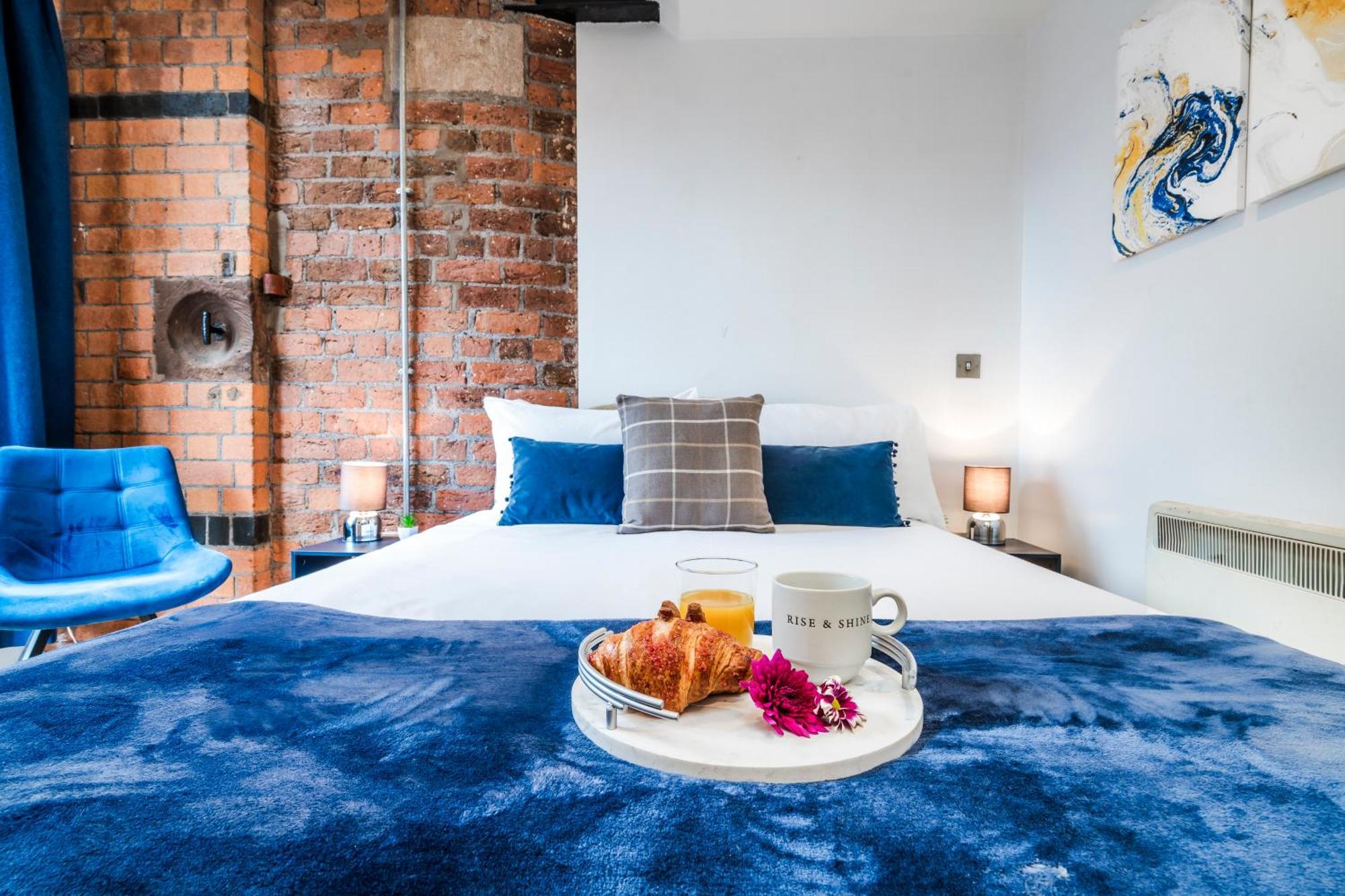 Cavern Quarters, Beautiful Two Bedroom City Centre Apartment By Garudy Serviced Apartments And Short Lets - Perfect For Longer Stays Liverpool Exteriér fotografie