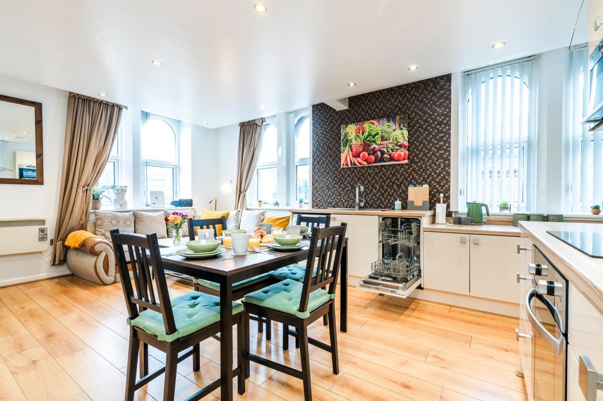 Cavern Quarters, Beautiful Two Bedroom City Centre Apartment By Garudy Serviced Apartments And Short Lets - Perfect For Longer Stays Liverpool Exteriér fotografie