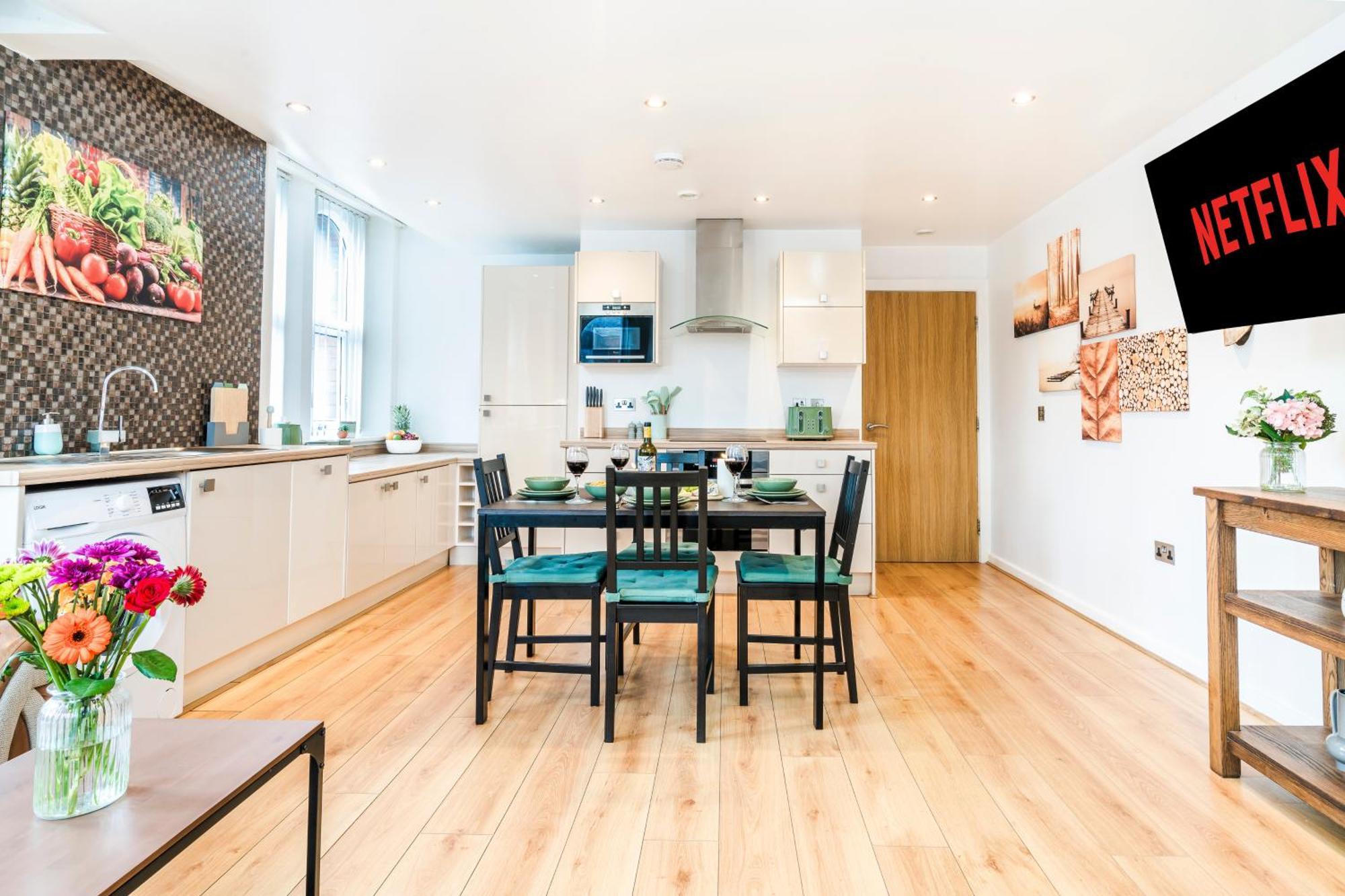 Cavern Quarters, Beautiful Two Bedroom City Centre Apartment By Garudy Serviced Apartments And Short Lets - Perfect For Longer Stays Liverpool Exteriér fotografie