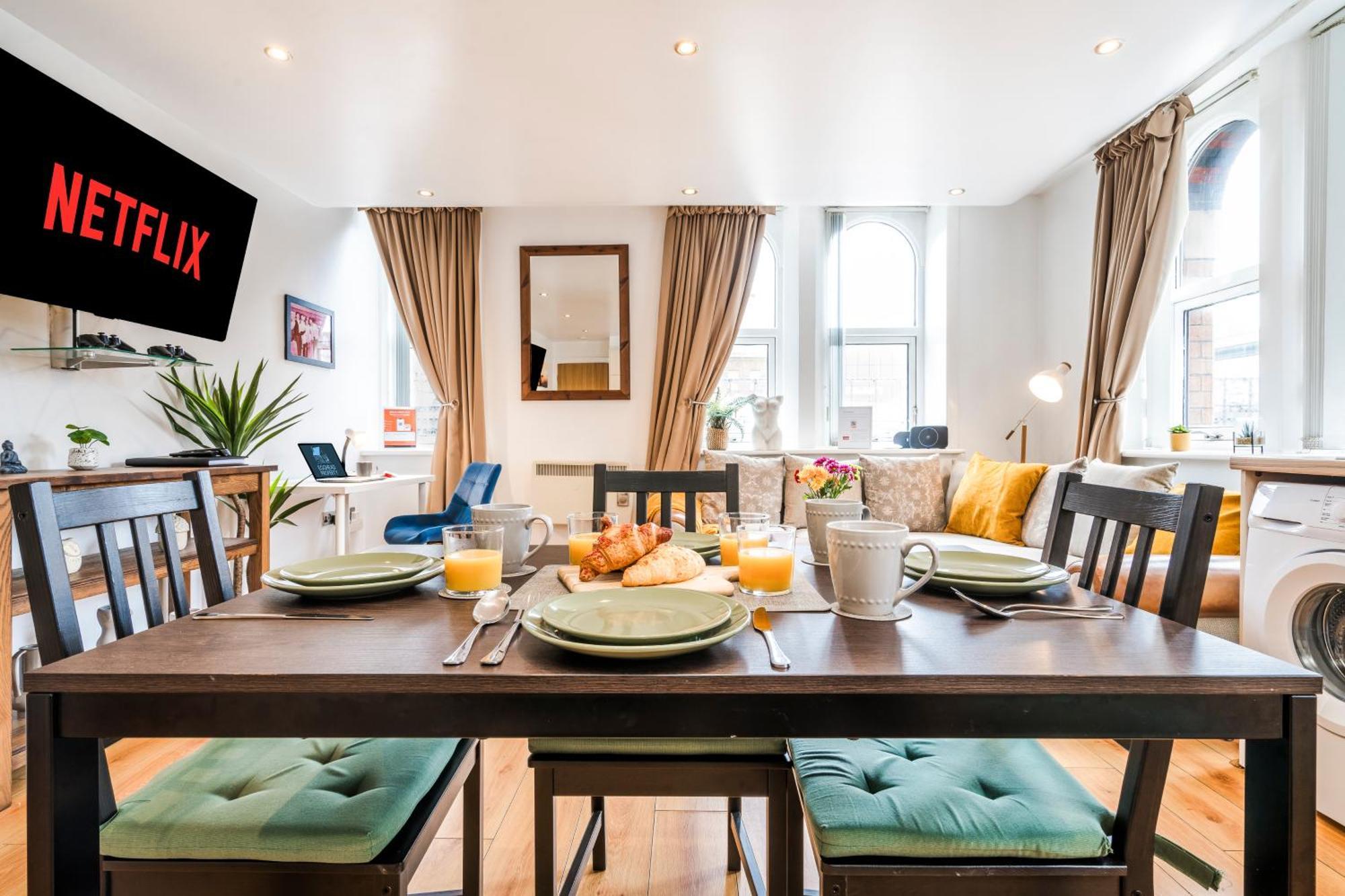 Cavern Quarters, Beautiful Two Bedroom City Centre Apartment By Garudy Serviced Apartments And Short Lets - Perfect For Longer Stays Liverpool Exteriér fotografie