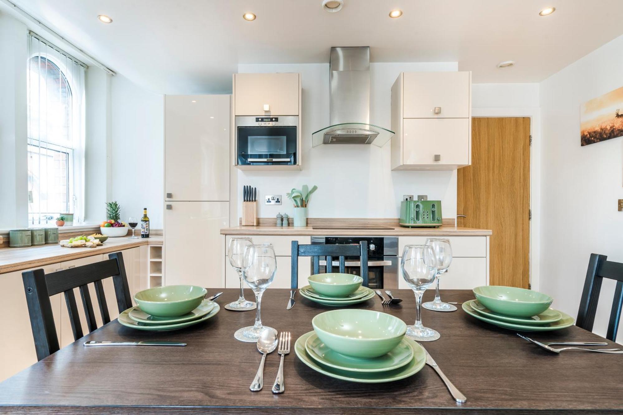 Cavern Quarters, Beautiful Two Bedroom City Centre Apartment By Garudy Serviced Apartments And Short Lets - Perfect For Longer Stays Liverpool Exteriér fotografie