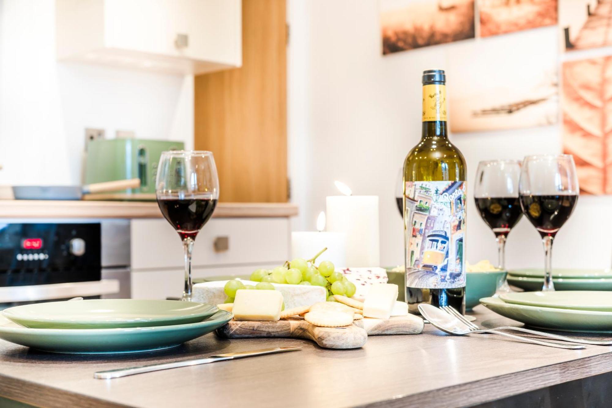 Cavern Quarters, Beautiful Two Bedroom City Centre Apartment By Garudy Serviced Apartments And Short Lets - Perfect For Longer Stays Liverpool Exteriér fotografie
