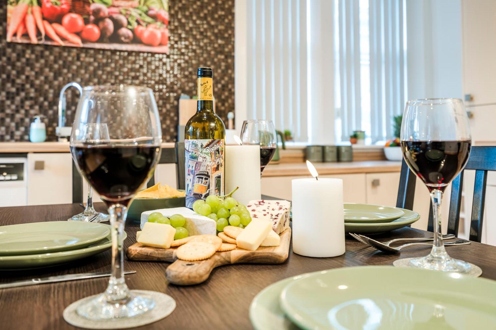 Cavern Quarters, Beautiful Two Bedroom City Centre Apartment By Garudy Serviced Apartments And Short Lets - Perfect For Longer Stays Liverpool Exteriér fotografie