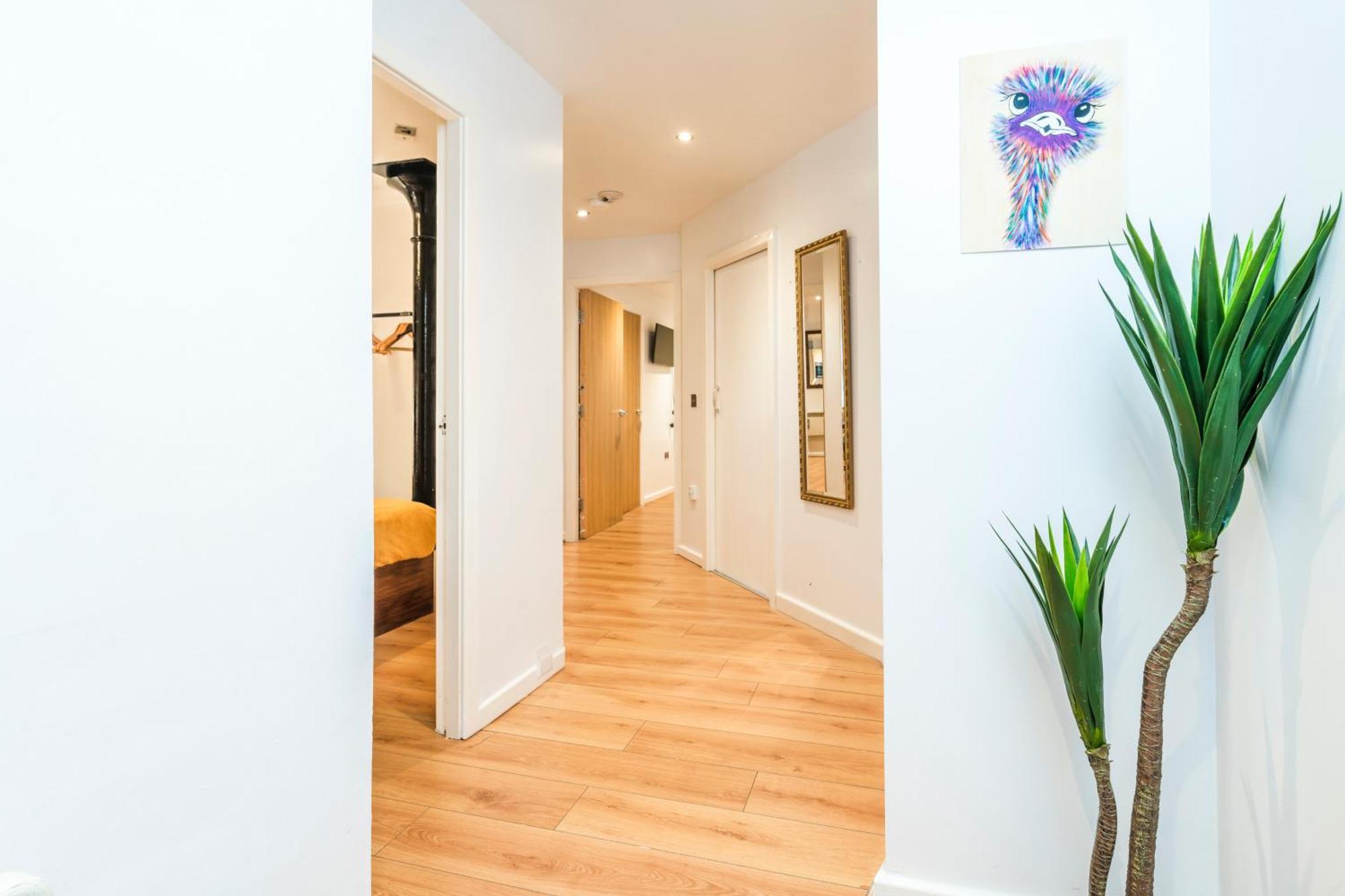 Cavern Quarters, Beautiful Two Bedroom City Centre Apartment By Garudy Serviced Apartments And Short Lets - Perfect For Longer Stays Liverpool Exteriér fotografie